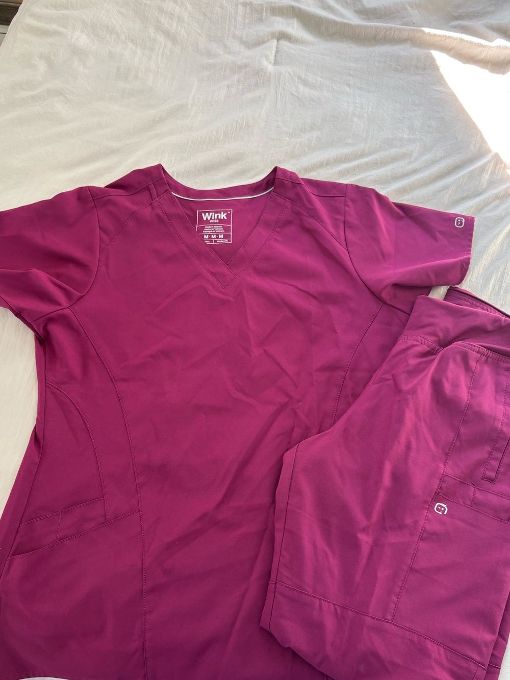 WonderWink Women's Scrub Set in Berry Plum Medium